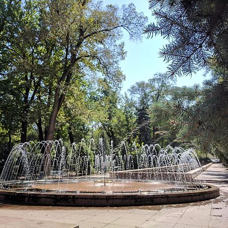 Opera Apartments Алмати Екстер'єр фото